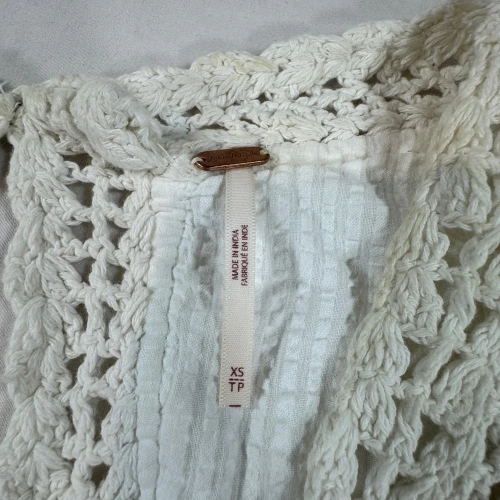 Free People Megan Crochet Top Size XS Ivory Puff Sleeves Open Back Boho Whimsy